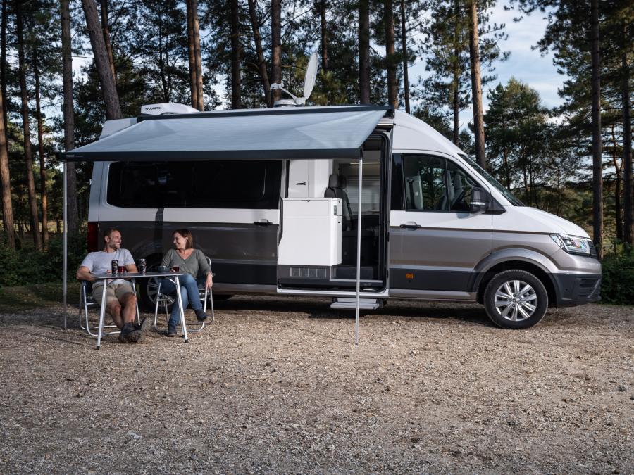  Volkswagen Grand California 680 2019 года  (UK) (фото 10 из 21)